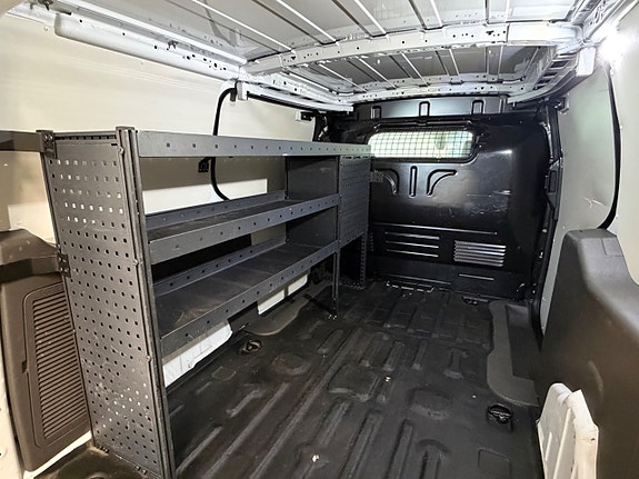 Ford Transit Connect 14 of 18