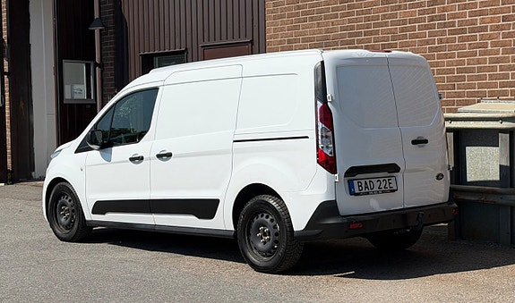 Ford Transit Connect 3 of 5