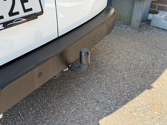 Ford Transit Connect 6 of 18