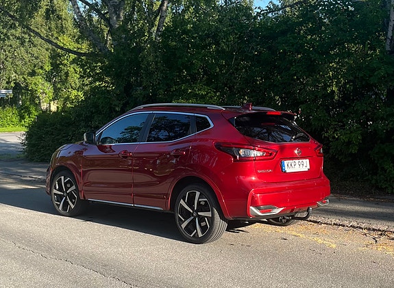 Nissan Qashqai 2 of 5