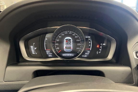 Volvo XC60 18 of 24