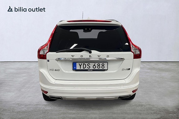 Volvo XC60 5 of 24