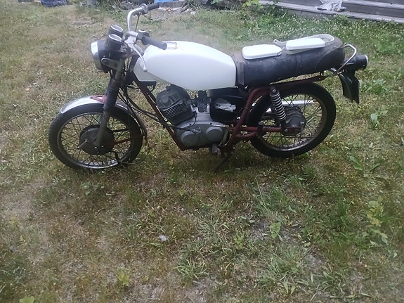 Moto Guzzi 3 of 5