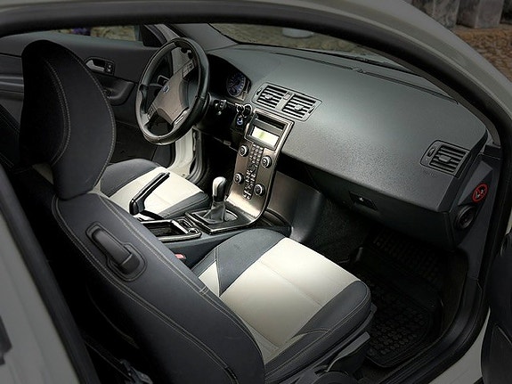 Volvo C30 5 of 8