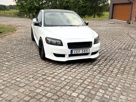 Volvo C30 3 of 8