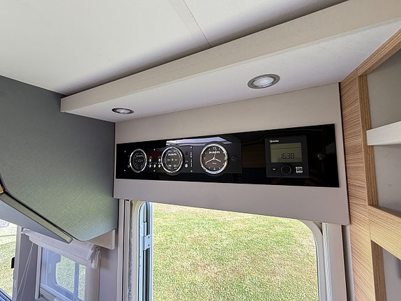 Dethleffs 7051 Pulse I GT elektriska stödben 17 of 22