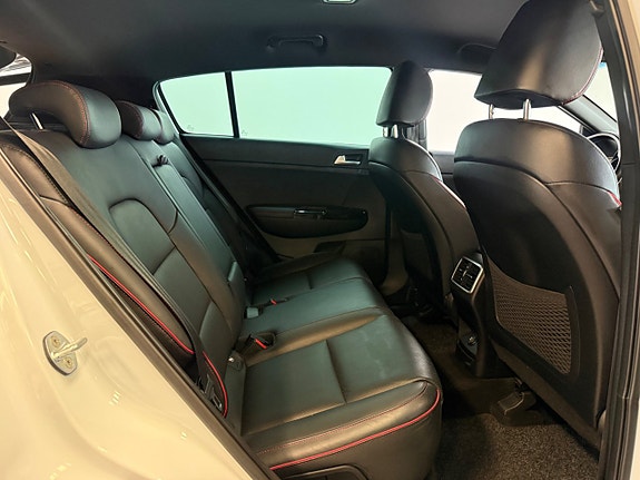 Kia Sportage 11 of 16