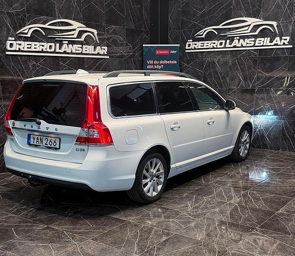 Volvo V70 9 of 19