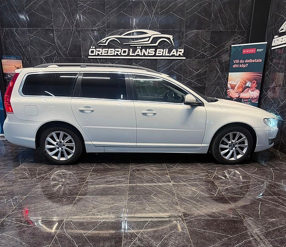 Volvo V70 7 of 19