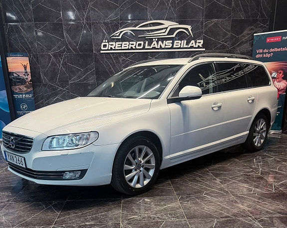 Volvo V70 3 of 19
