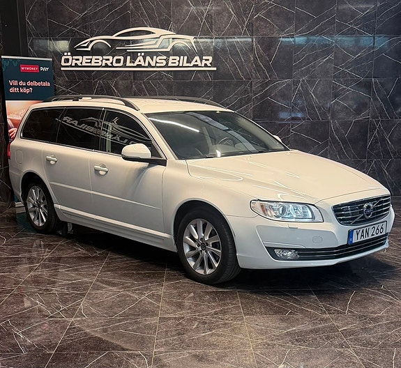 Volvo V70 4 of 19