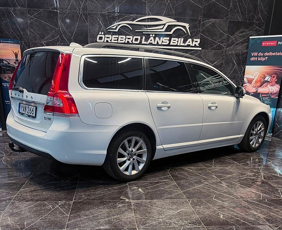 Volvo V70 5 of 19