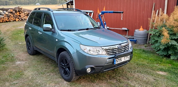 Subaru Forester 4 of 5