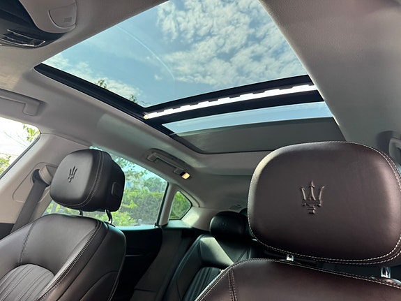Maserati Levante 21 of 30