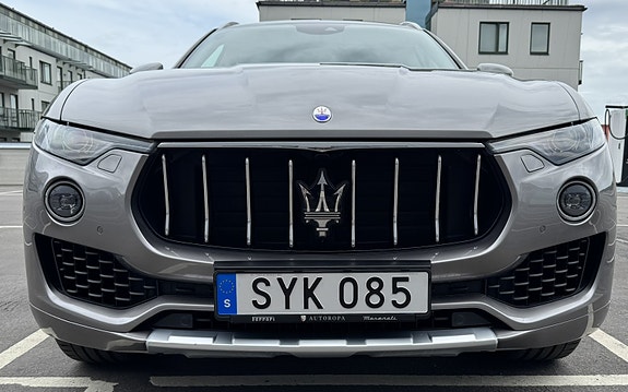 Maserati Levante 6 of 30