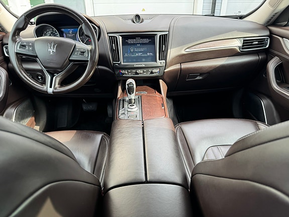 Maserati Levante 15 of 30