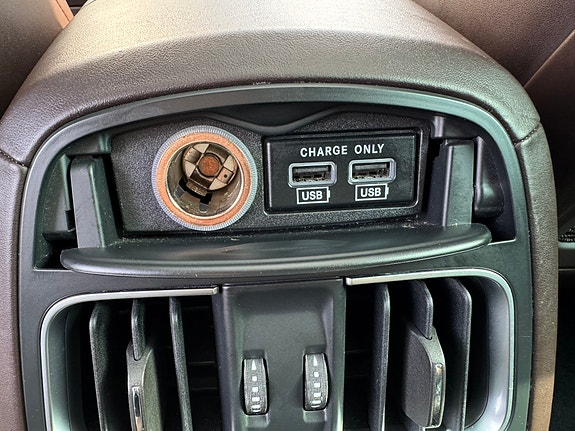 Maserati Levante 28 of 30