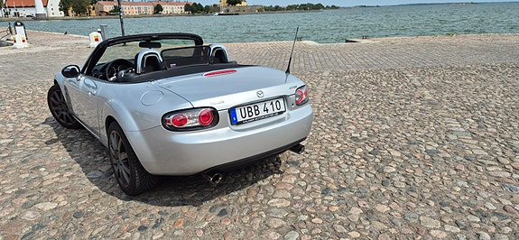 Mazda MX-5 3 of 5