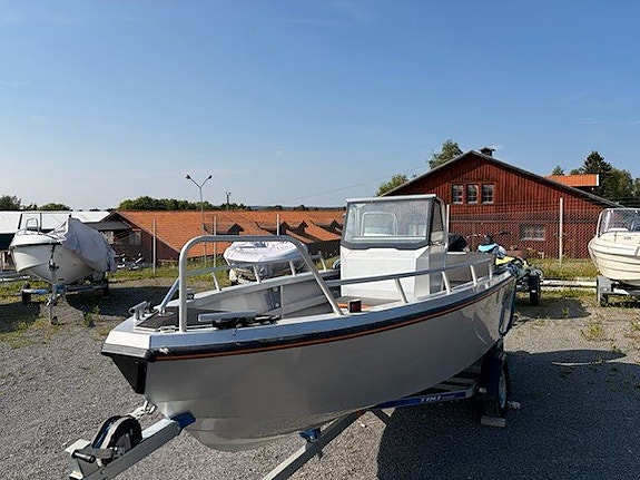 Ockelbo B16 AL  Mercery 60 HK fyrtakt 2 of 5