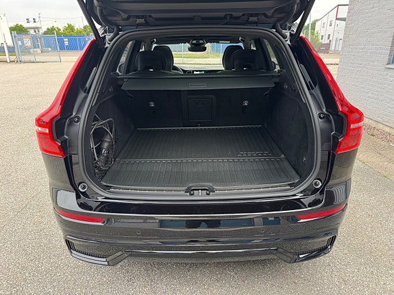 Volvo XC60 21 of 23