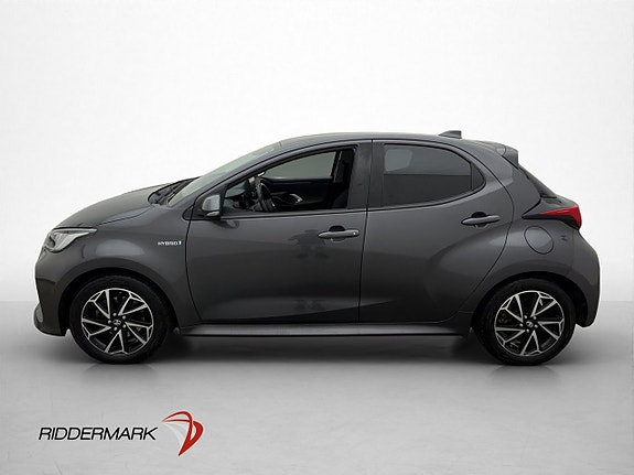 Toyota Yaris 4 of 5