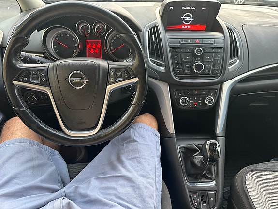 Opel Zafira Tourer 12 of 13