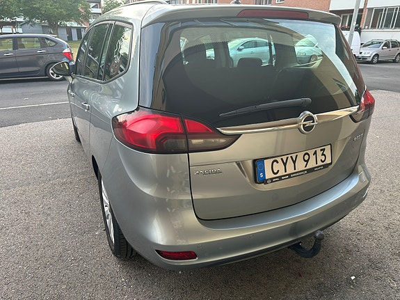 Opel Zafira Tourer 6 of 13