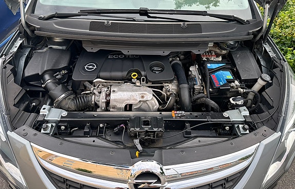 Opel Zafira Tourer 7 of 13