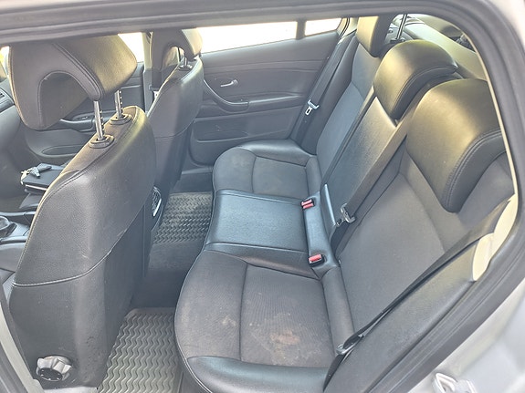 Saab 9-3 8 of 10