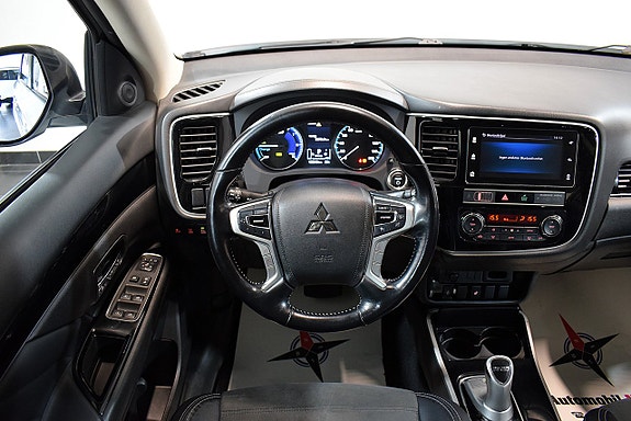 Mitsubishi Outlander 8 of 29