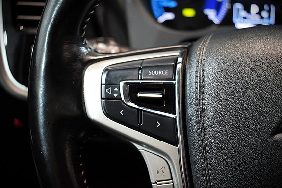 Mitsubishi Outlander 17 of 29