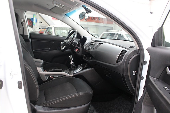 Kia Sportage 13 of 19