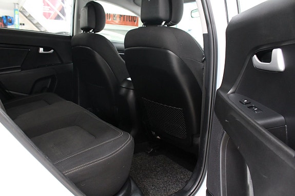 Kia Sportage 12 of 19