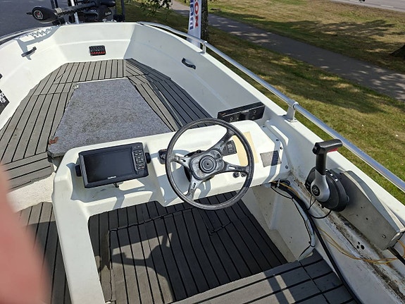 Ryds 495 GT med Mercury 60HK och Respo Trailer och tillbehör 8 of 12