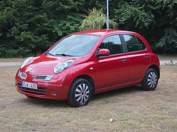 Nissan Micra 15 of 22
