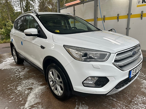 Ford Kuga 5 of 5