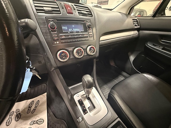 Subaru Impreza 9 of 18