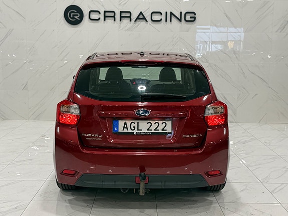 Subaru Impreza 15 of 18