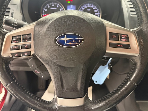 Subaru Impreza 7 of 18