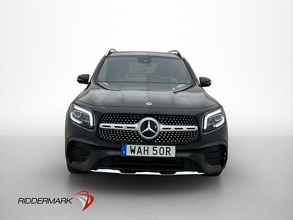 Mercedes-Benz GLB200 d 2 of 5