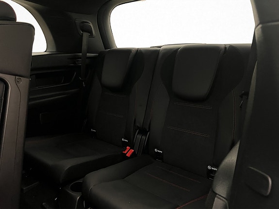 Mercedes-Benz GLB200 d 17 of 30
