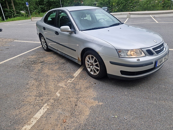 Saab 9-3 2 of 5