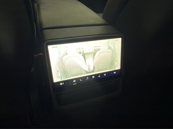 Tesla Model 3 19 of 30