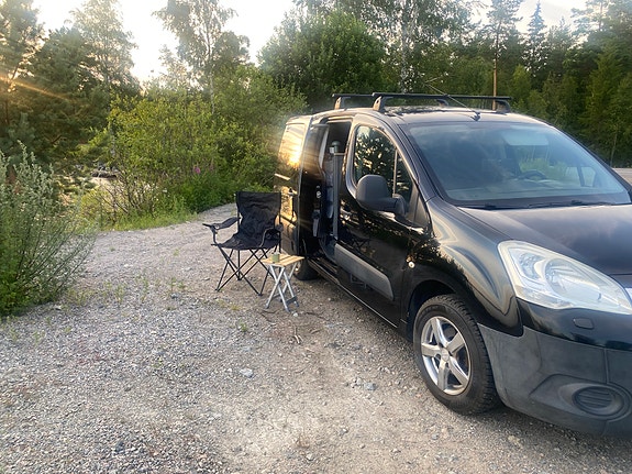 Citroen Berlingo XL 2 of 10