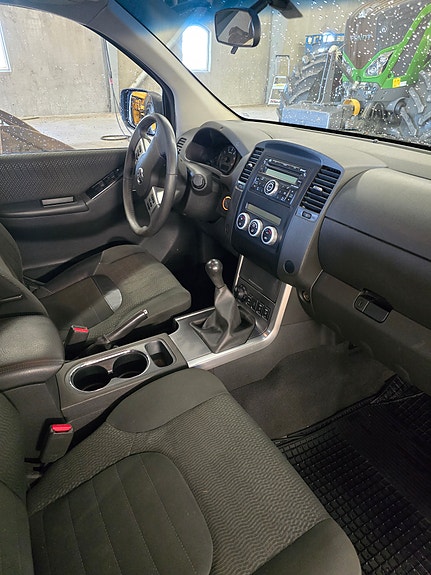 Nissan Navara 5 of 5