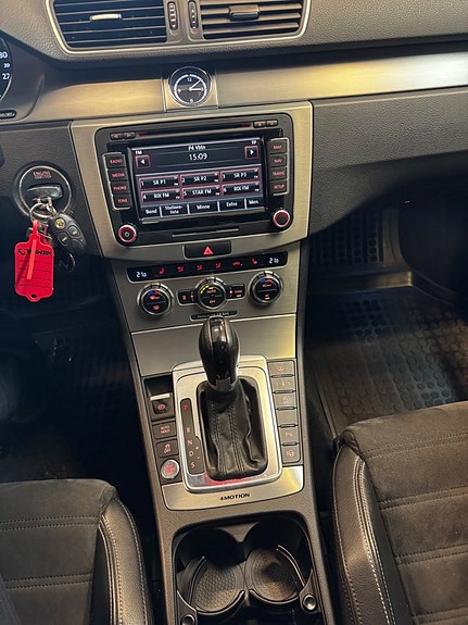 Volkswagen CC 12 of 14