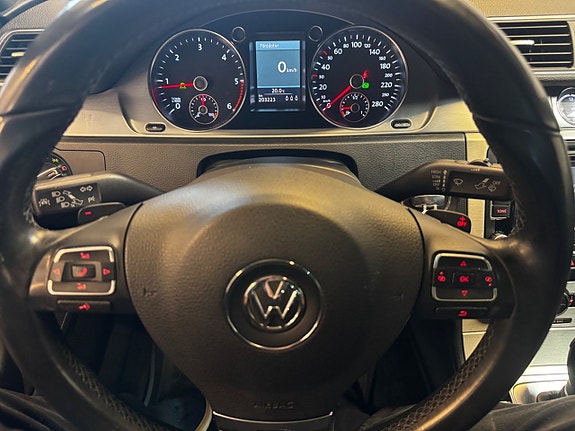 Volkswagen CC 11 of 14