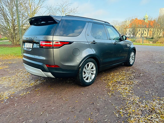 Land Rover Discovery 2 of 5