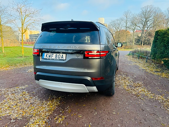 Land Rover Discovery 3 of 5