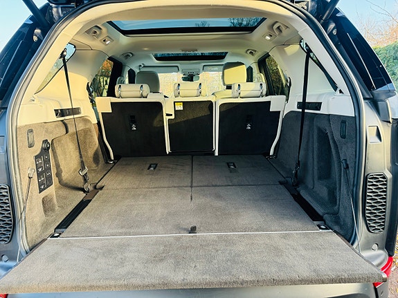 Land Rover Discovery 20 of 23